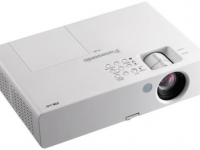 Проектор Panasonic PT-LB3E